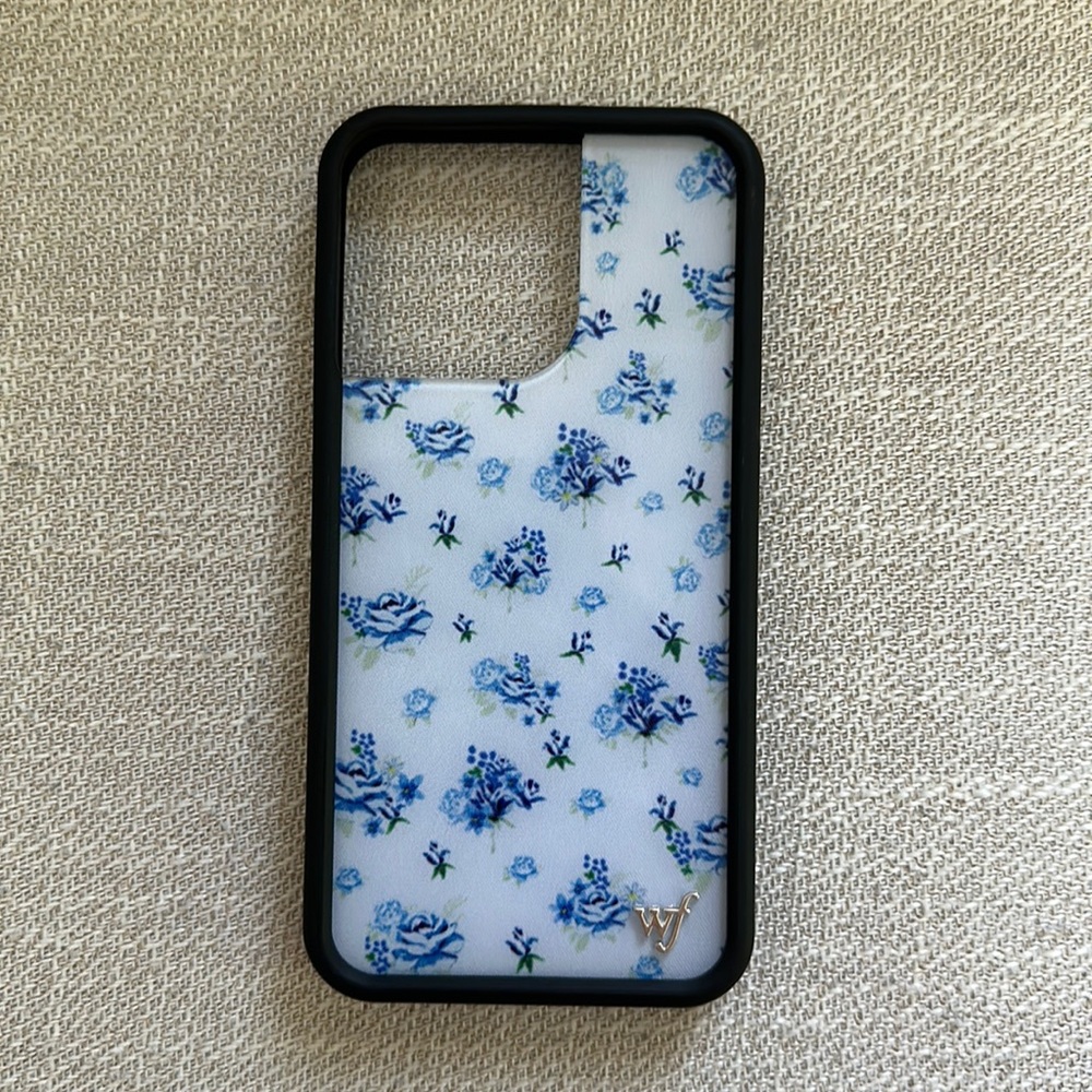 iphone 13 pro wildflower case